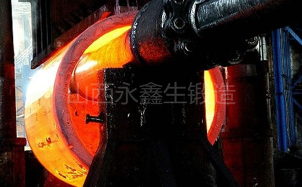 空心类锻件锻造加工