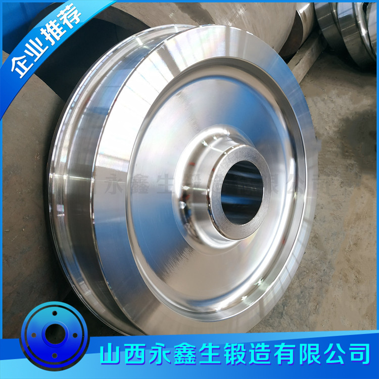 双向滚轮取料机车轮锻件